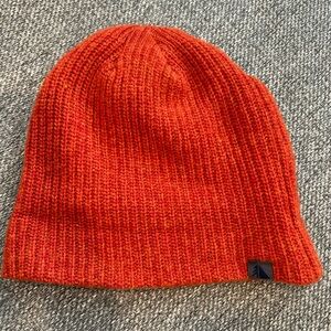 LL Bean NWT Beanie - Cayenne